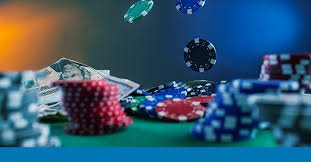 Meja Baccarat Mini bazi bernuansa koral